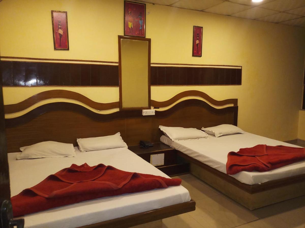 Hotel Diplomat Inn Νέο Δελχί Εξωτερικό φωτογραφία