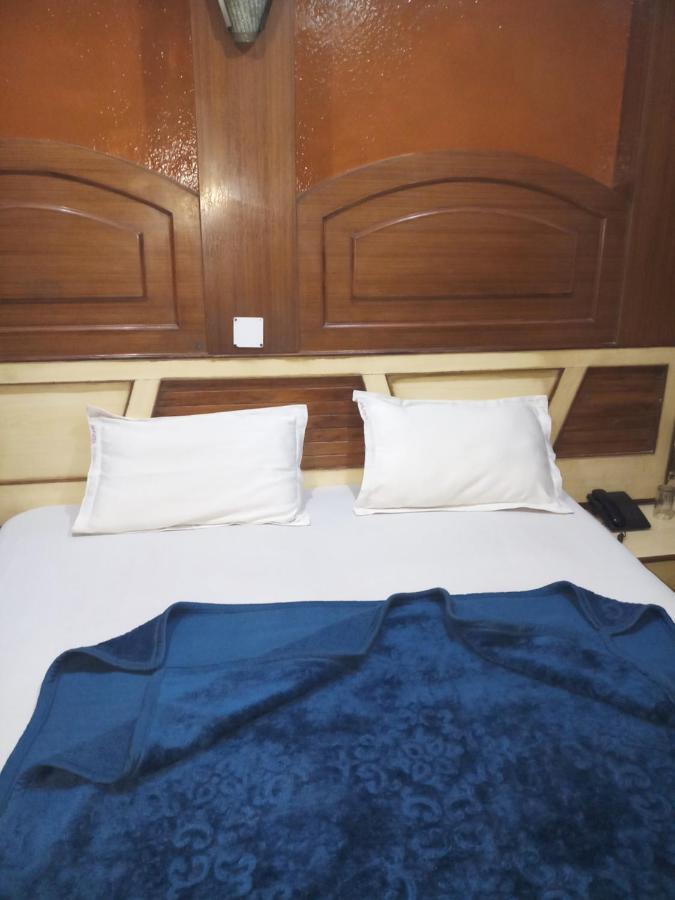 Hotel Diplomat Inn Νέο Δελχί Εξωτερικό φωτογραφία